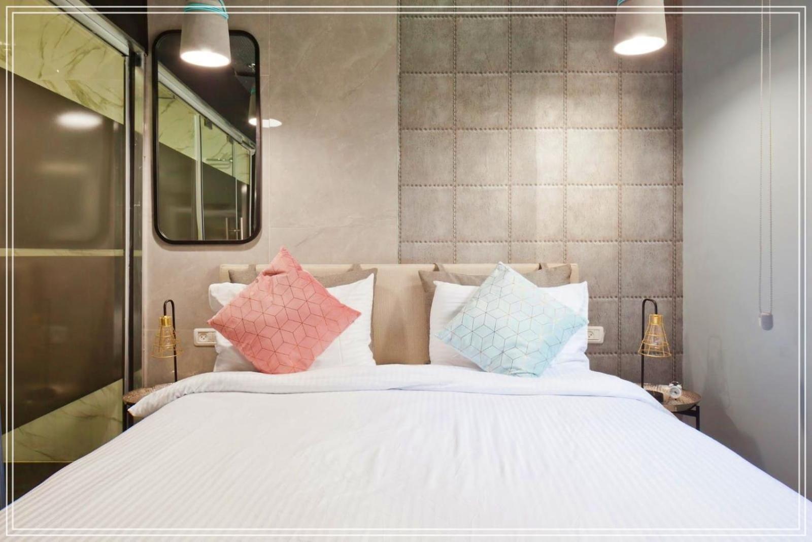 Dream Beach 98 Hotel And Spa Tel Aviv Exterior photo