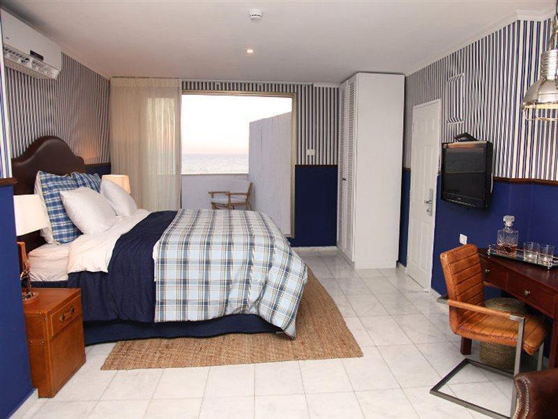 Dream Beach 98 Hotel And Spa Tel Aviv Exterior photo